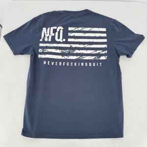 NFQ Never F*kn‎ Quit T-Shirt Mens Medium Blue Graphic Flag Premium Athletic